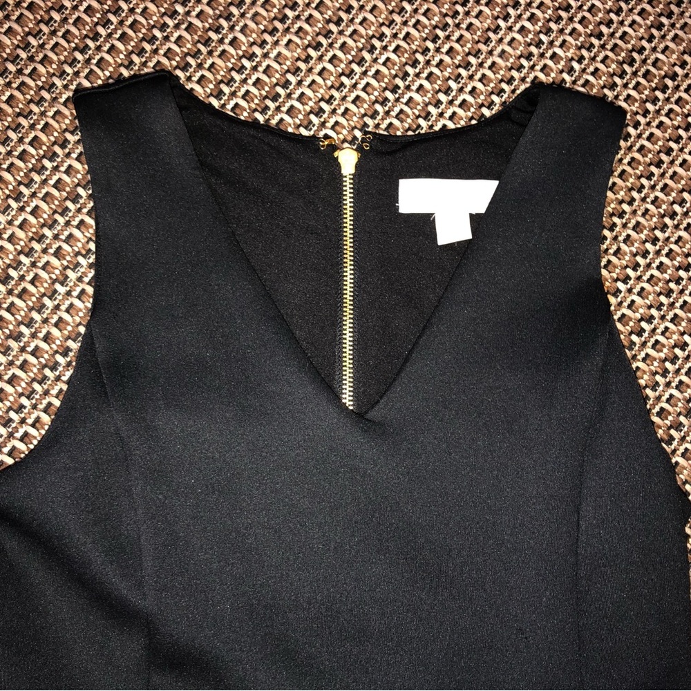 🩵2/$20 MIX&MATCH🔘MICHAEL Michael Kors Black Slvlss Full Back Zipper LBD -Size XS - Picture 2 of 9